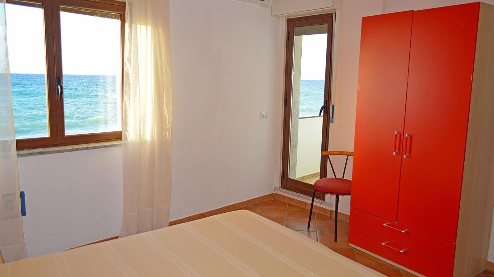 Splash'S Rooms Spadafora Exterior photo